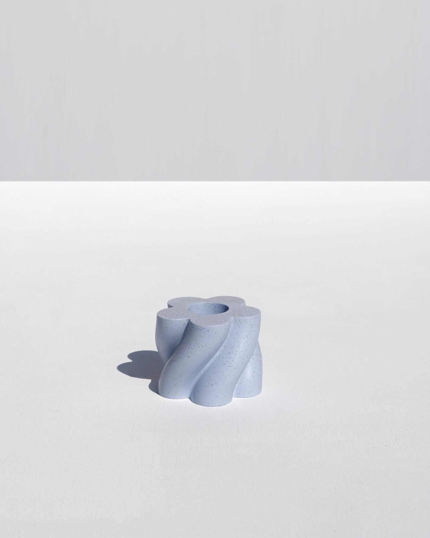 Swirl Dinner Candle Holder