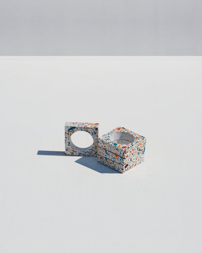 Alkaline terrazzo resin napkin rings – Funky – set of 4