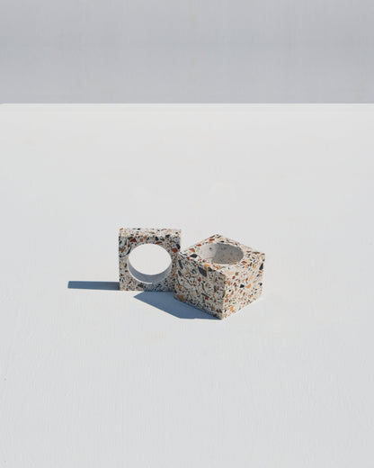 Alkaline terrazzo resin napkin rings – Neutral – set of 4 top view
