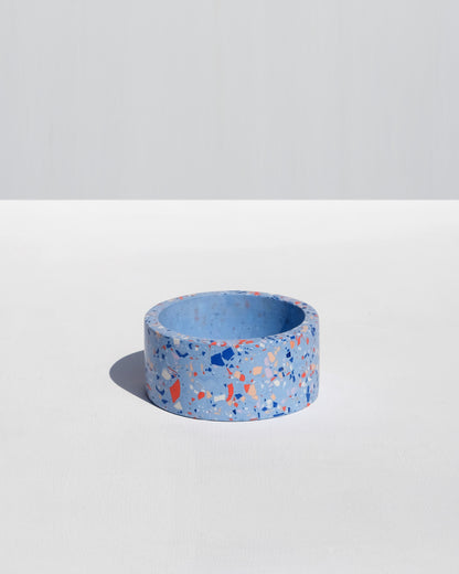 Alkaline round terrazzo resin wine bottle holder – Pastel Blue