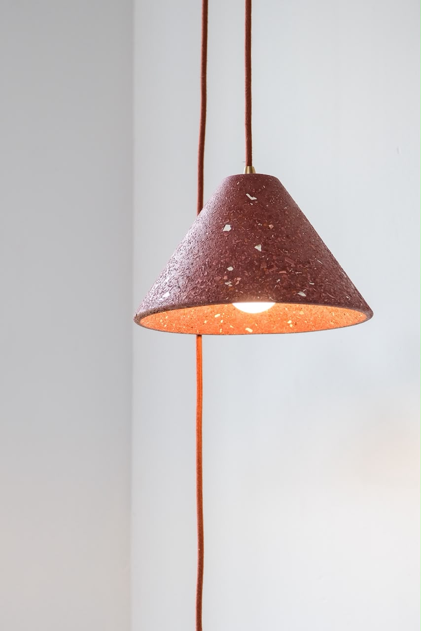 Wayst Pendant 02 - Red