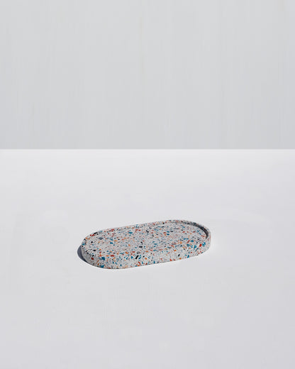 Alkaline oval terrazzo resin tray – Funky